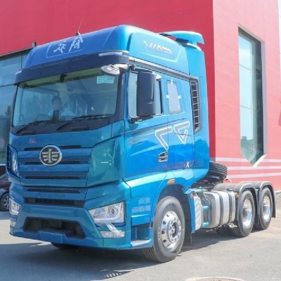FAW Jiefang J7 GNL CHG 371 375HP 4*2 6*4 6*2 Tractor de carga con velocidad máxima de 120KM/H