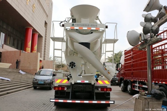 HOWO T5G 340HP camión de mezcla de hormigón cuadrado 8X4 con Euro 2/3/4/5 estándar de emisiones