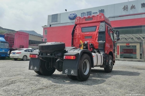 Faw Jiefang J6M 350HP 4X2 Tractor usado Camión pesado con asiento del conductor de suspensión aérea