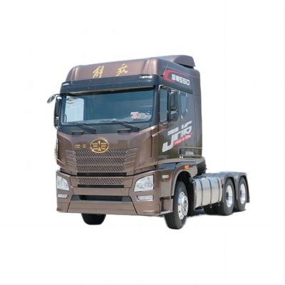 Jiefang JH6 6x4 4x2 8x4 Tractor con silla de conductor de suspensión aérea y sistema multimedia