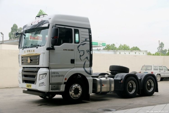 SinotruK SITRAK C7H 440HP 6X4 8X4 cabeza de tractor de segunda mano con 2 asientos de pasajeros