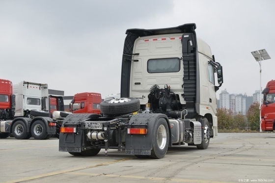 Dirección izquierda Dongfeng Tianlong KX 4*2 6*4 Cabeza de tractor de GNL con control de estabilidad