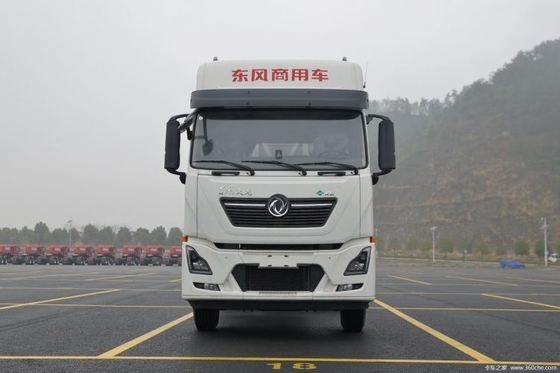 Stock Dongfeng Tianlong KL camión pesado 4*2 6*4 cabeza de tracción para asiento normal del conductor