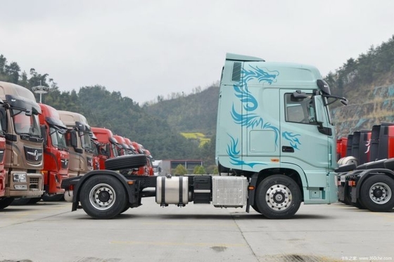12 Cambio hacia adelante Dongfeng Tianlong GX 4 * 2 6 * 4 Diesel cabeza de tracción con 450 caballos de fuerza
