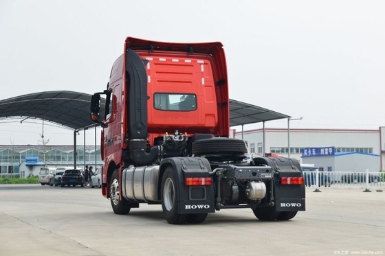 SinotruK HOWO TH7 Camión pesado 6X2 4X2 6*4 Camión tractor con capacidad de tanque de combustible ≥ 600L