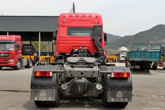 SinotruK Haohan J7B 4*2 6*4 camión de tracción de GNL CHG con capacidad de tanque de combustible de 400-500L