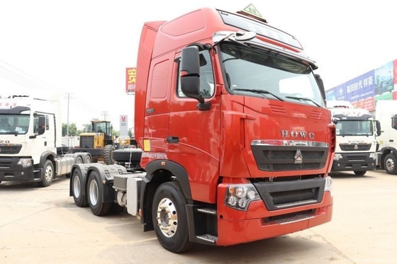 Sinotruk HOWO T7H 440HP 6X4 Trator químico peligroso con capacidad de tanque de combustible de 500-600L