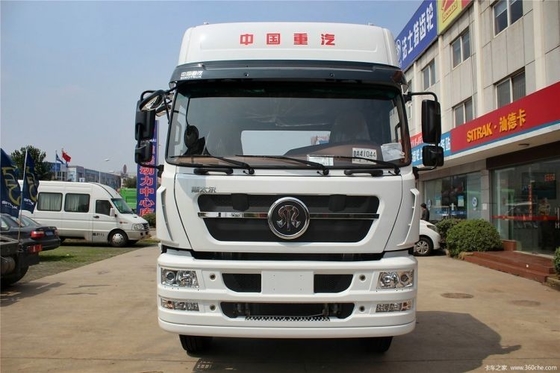 Control de velocidad ACC Sinotruk Steyr D7B 380HP 4X2 Cabeza del camión de tracción 6.21*2.496*3.875M