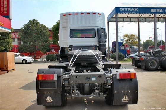 Control de velocidad ACC Sinotruk Steyr D7B 380HP 4X2 Cabeza del camión de tracción 6.21*2.496*3.875M