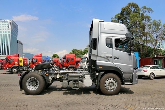 Accesible Dirección a la derecha Camión pesado chino Steyr M5G 340HP 4X2 cabeza de tractor con ESC