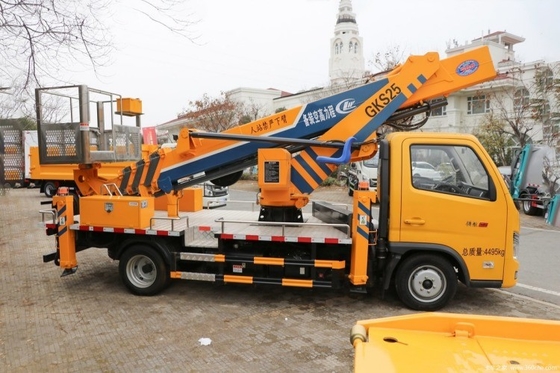 Foton Era Navigator S1 Vehículo de trabajo aéreo Control hidráulico y capacidad del tanque de combustible ≤ 100 L