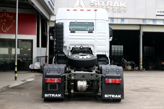 Sinotruk SITRAK C7H 6X4 440HP camión pesado para el transporte de productos químicos peligrosos en un