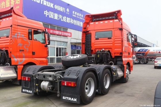 Versátil SINOTRUCK SITRAK G7 540 CV 6X4 Cabeza de abrazadera del tractor para el transporte de mercancías peligrosas