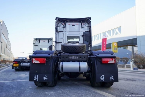 FAW Jiefang J7 camión pesado 560HP 6X4 Gran cabeza de camión de tracción con sistema multimedia