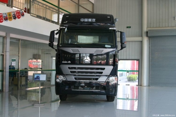 Camiones tractores usados HOWO A7 6x4 con capacidad de tanque de combustible de 400-500L y motor SINOTRUCK