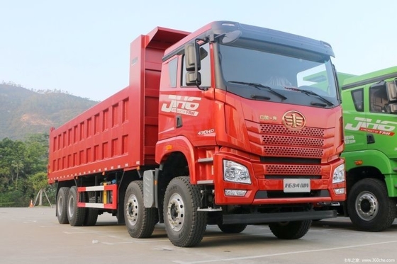 Qingdao Jiefang JH6 camión de descarga usado con 430 HP motor y 8,2m cama de descarga en el descuento