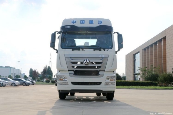 SINOTRUCK Haohan J5G 4X2 camiones tractores con capacidad de depósito de combustible de 340 CV y 300-400L
