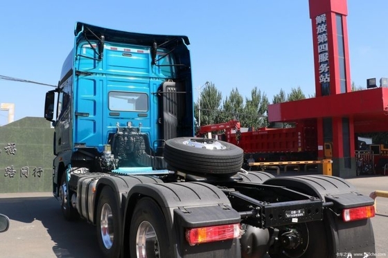 FAW Jiefang J7 GNL CHG 371 375HP 4*2 6*4 6*2 Tractor de carga con velocidad máxima de 120KM/H