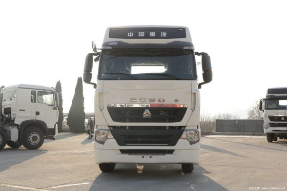 Vehículo motriz 6X4 SinoTRUK HOWO T7H camión tractor de GNL 440HP para transporte logístico
