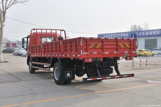 Camión pesado nacional HOWO G5X Tarjeta media 220HP 4X2 6.75m Camión de obstáculos