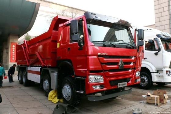 Popular segunda mano SINOTRUCK HOWO camión pesado 440 HP 8X4 camión de basura 7.6m