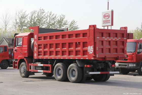 SINOTRUCK HOKA H7 Serie 336 HP 6X4 5,6m camión de basura para el manejo de materiales asequible