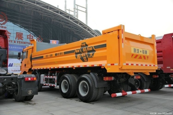 Dirección a la derecha Shacman Delong M3000 336 HP 8X4 7.4m camión de basura con 12 llantas