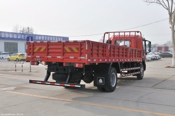 SINOTRUCK HOWO G5X Medium Card 220hp 4X2 6.75m Hurdle Truck para el crecimiento de su negocio