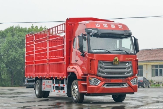 Peso bruto del vehículo 20001-25000 kg Sinotruk HOWo N5W 220 CV 4X2 6.7m Camión de almacén