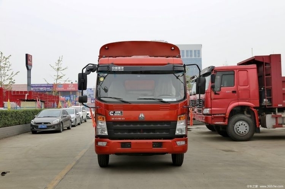 Sinotruk HOWO Comandante 220HP 6.75m camioneta de carga con capacidad de tanque de combustible de 300-400L