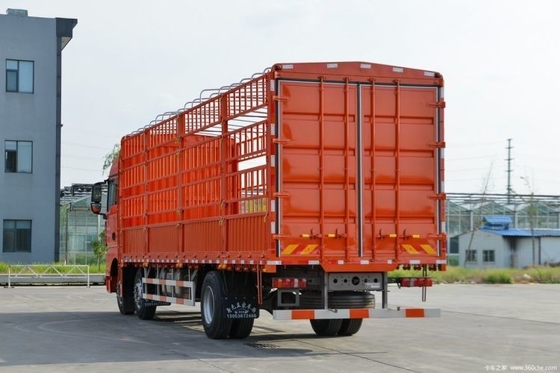 Sinotruk de segunda mano SITRAK G7 330hp 6X2 8.6m Camión de tipo cuadrícula Camión de cercas