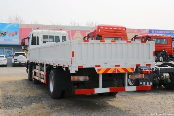 Camión de cerca caliente 6X2 7.8m Sinotruk HOWO T5G Camión pesado 270HP con dimensiones de tanque de carga