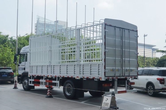270 HP SINOTRUCK SITRAK G5S Luxury 4X2 6.8m AMT Camión de almacén de transmisión automática