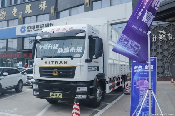 270 HP SINOTRUCK SITRAK G5S Luxury 4X2 6.8m AMT Camión de almacén de transmisión automática