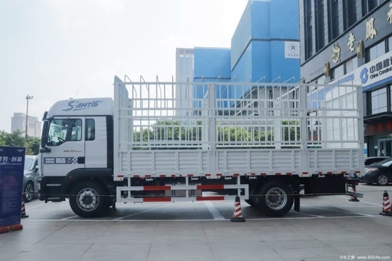 270 HP SINOTRUCK SITRAK G5S Luxury 4X2 6.8m AMT Camión de almacén de transmisión automática