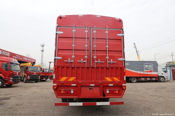 Dongfeng Liuqi Chenglong H5 260hp 4X2 6.8m Camión mediano con 8 números de cambio hacia adelante