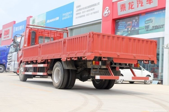 185hp Dongfeng Liuqi Chenglong M3 4X2 6.8m camión camión de carga con tecnología de ahorro de combustible