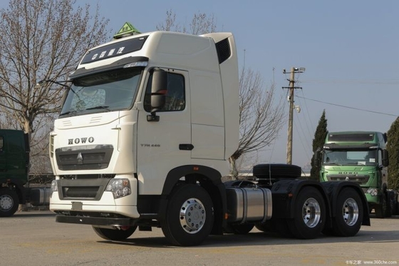 La Boutique HOWO T7H camión pesado 540 HP 6X4 camión tractor en un con motor Sinotruk