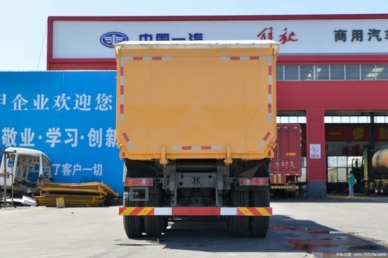 Boutique Sinotruk de segunda mano SITRAK G7W 400hp 8X4 6.8m camiones de basura con tanque de carga de 6.2-8m