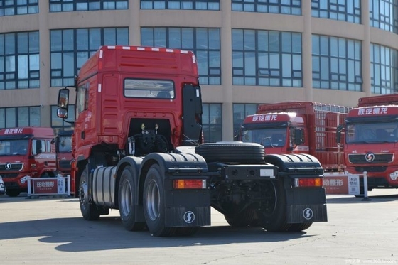 Tractor Shacman Delong M3000S con capacidad de tanque de combustible de 500-600L y 351-450 caballos de fuerza