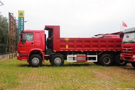 Sinotruk HOWO Camión pesado 380 CV 8X4 7.8m Camiones de descarga con asiento del conductor de suspensión aérea