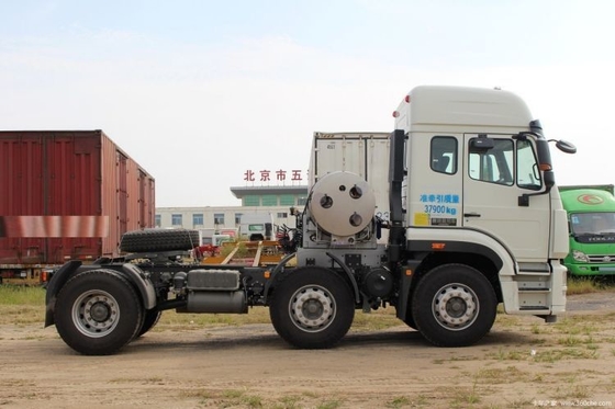 Pantalla táctil 380hp HOWO Hohan J7B camión pesado 6X4 camión de cabeza de tractor con motor