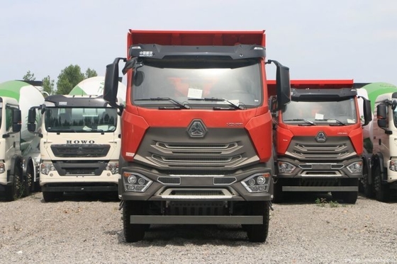 23 Coches de boutique usados Sinotruk Haohan N7G 440 HP 8X4 7.6 m Camiones de basura con sistema multimedia