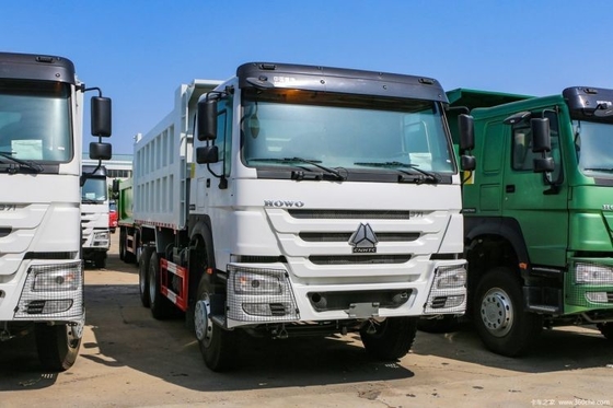 Sinotruk HOWO-7 375hp 6X4 6.8m camión de basura para tienda profesional